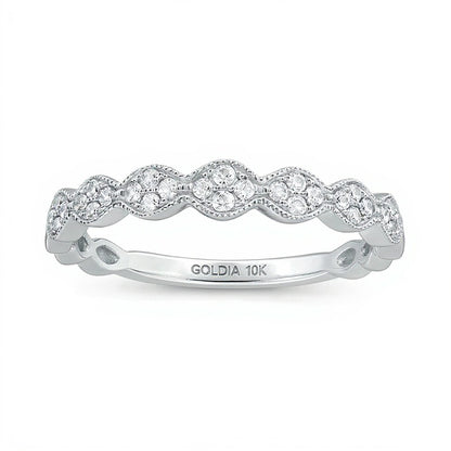 0.17 CT. TW Oval-Shaped Multi-Diamond Scallop Edge Stackable Anniversary Band in 10K White Gold