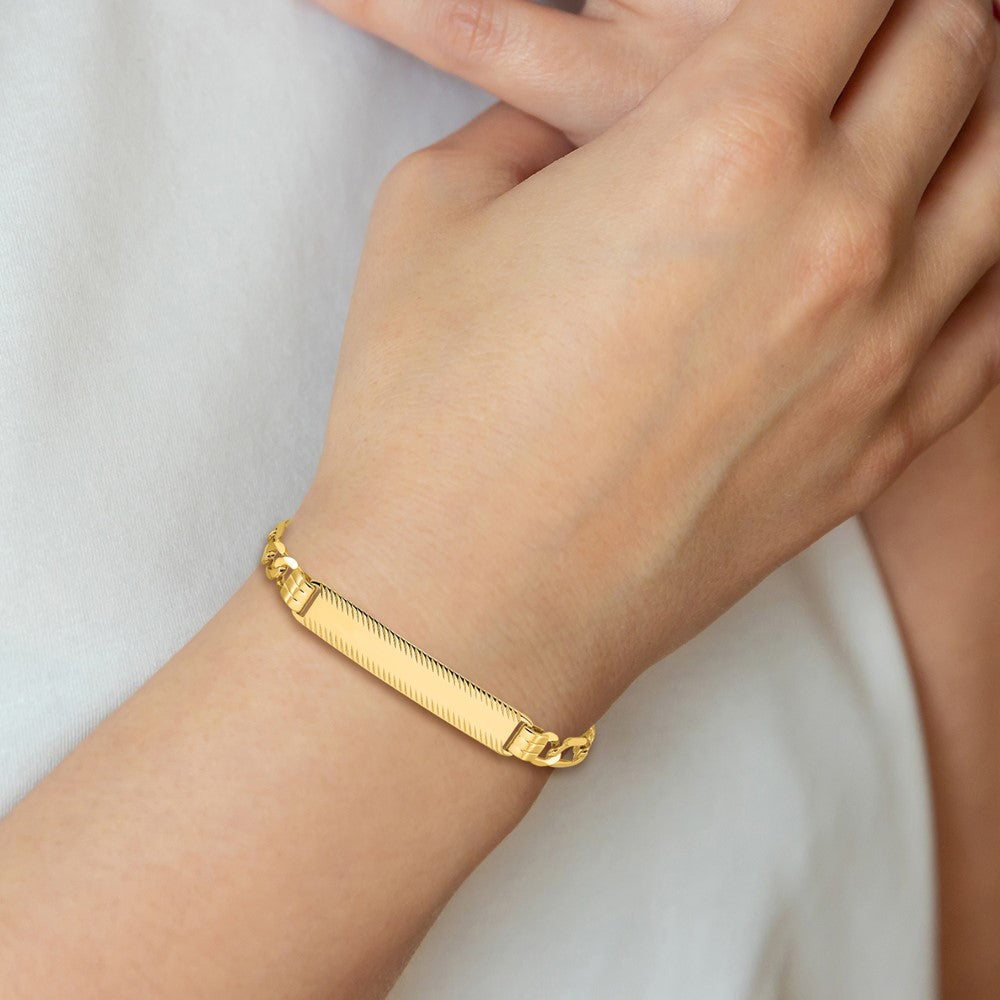 14K Yellow Gold Polished Solid Chain/Solid Plate Figaro Link Diamond-cut 39x8mm Plate 7 Inch ID Bracelet