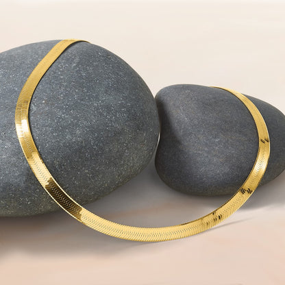 18 Inch 14K Yellow Gold 5mm Silky Herringbone Chain Necklace