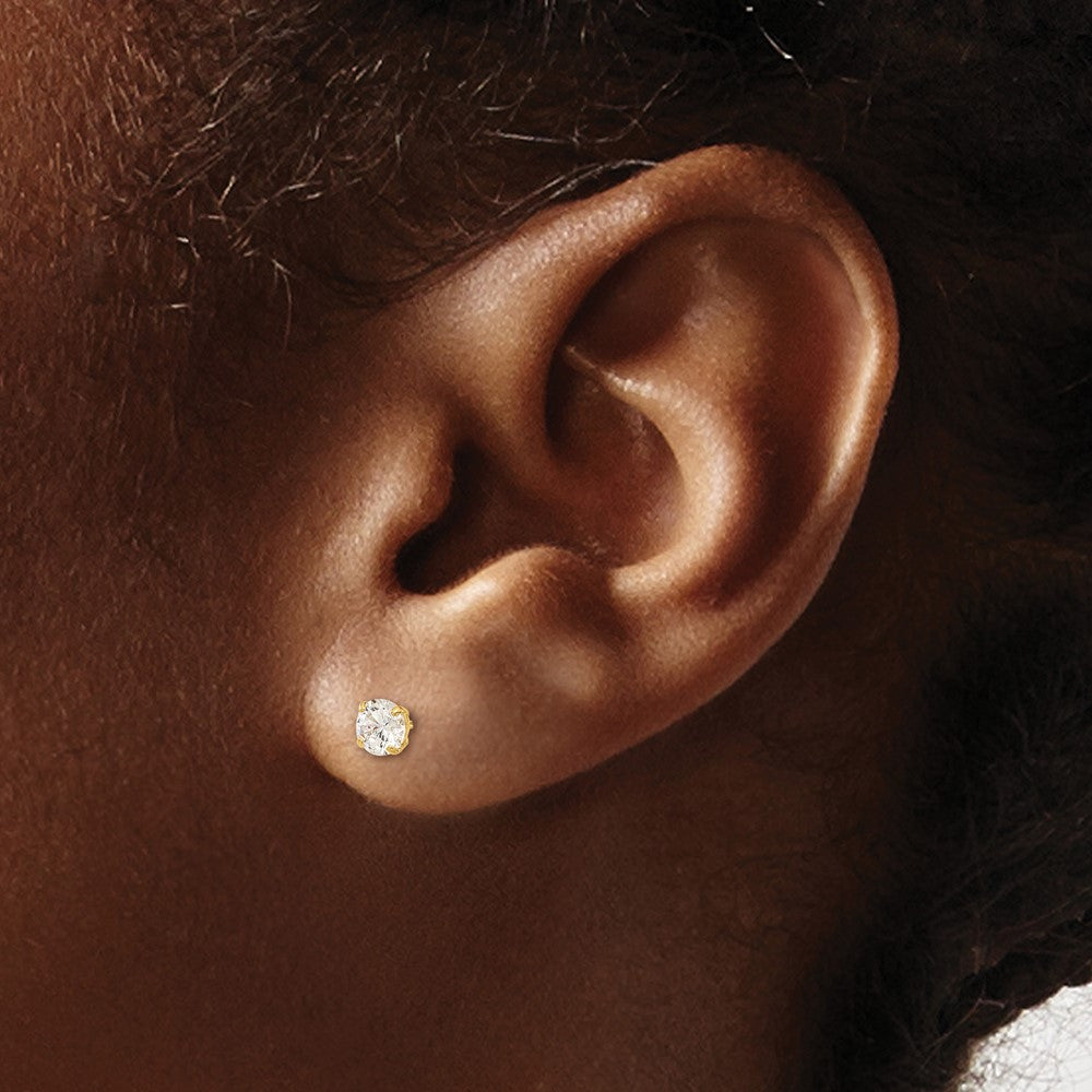14K Yellow Gold Madi K 4mm Round Cz Basket Set Stud Earrings