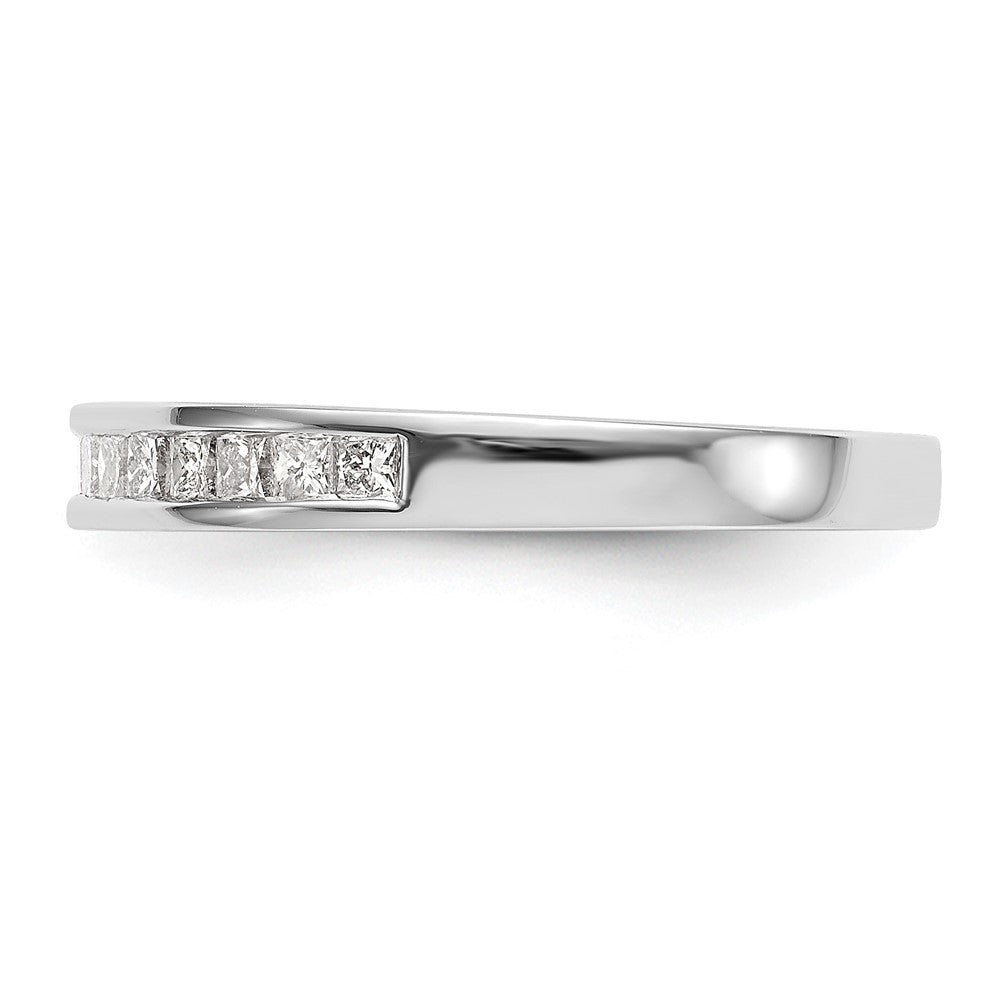 10K White Gold Diamond Wedding Band