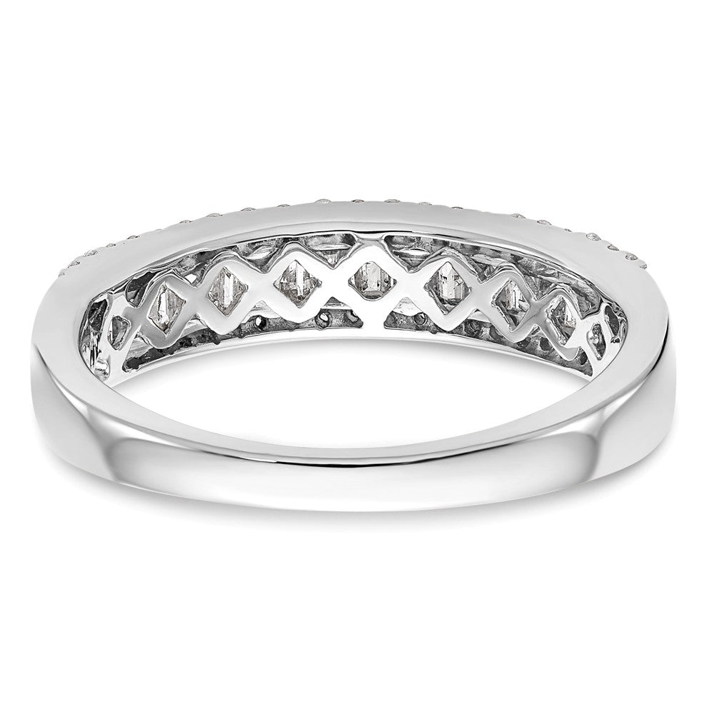 14K White Gold 3/8 Carat Round/Baguette Diamond Complete Wedding Band