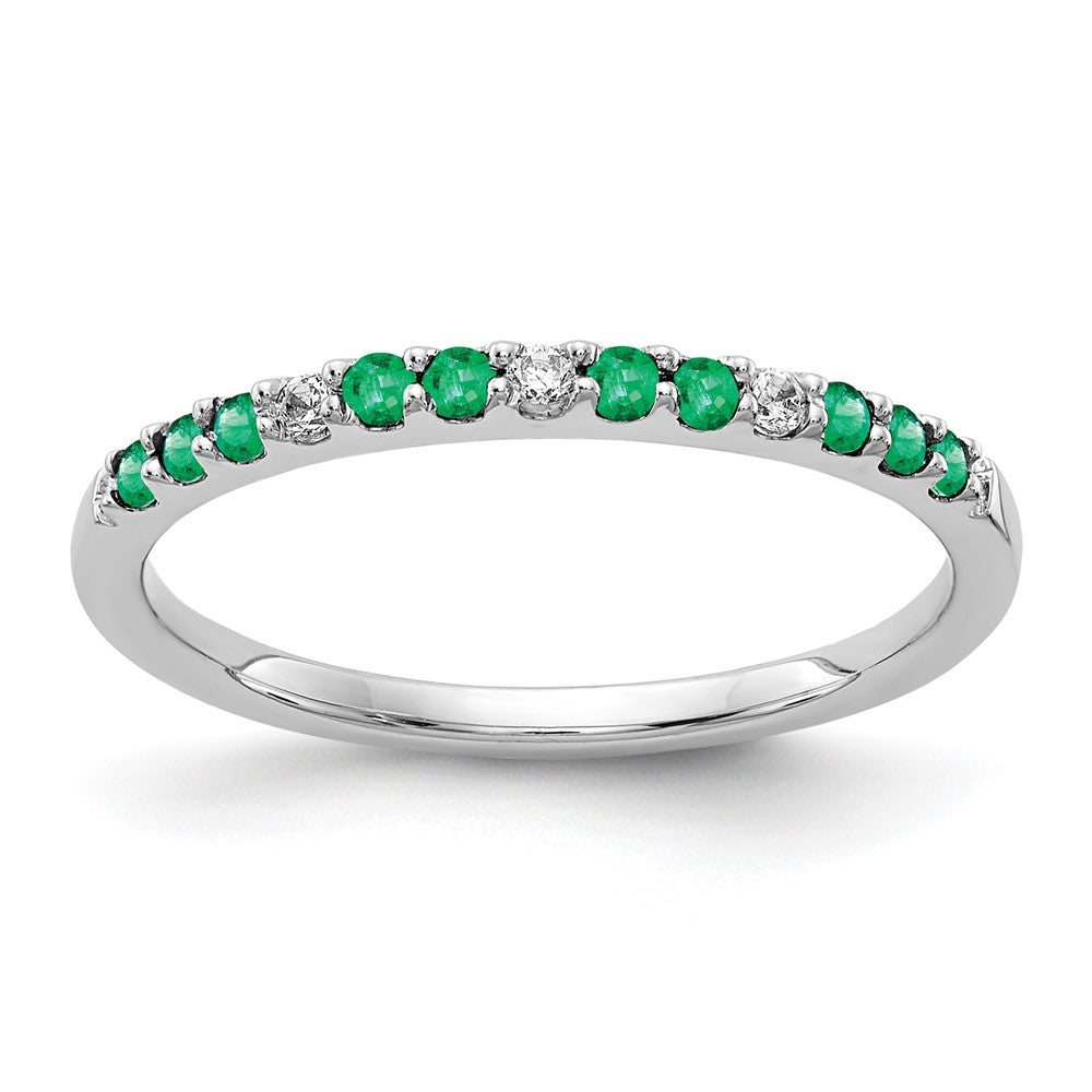10K White Gold Diamond And Emerald Band