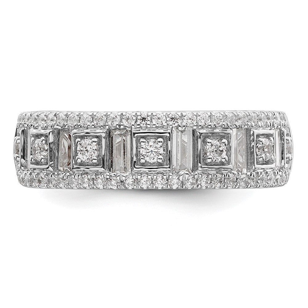 14K White Gold 7/8 Carat Round/Baguette Complete Diamond Band