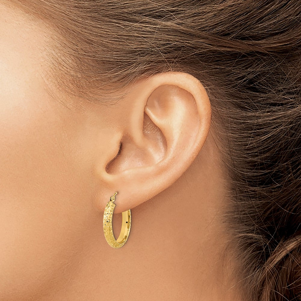 14K Yellow Gold Polished And Textured D/C Hoop Earrings