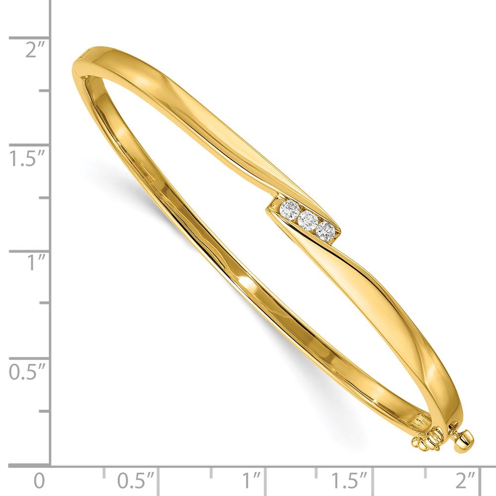 14K Yellow Gold Complete 3 Stone 1/8 Carat Vs Diamond Hinged Oval Bangle Bracelet
