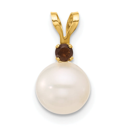 14k Yellow Gold 14k 7-7.5mm White Round Freshwater Cultured Pearl and .09SQ Smoky Quartz Pendant