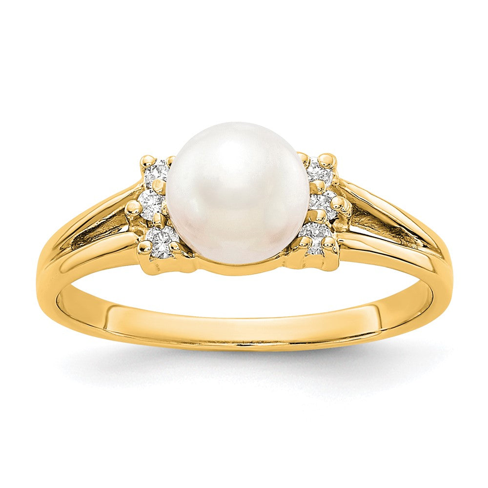 14k Yellow Gold 6mm FW Cultured Pearl VS Diamond ring