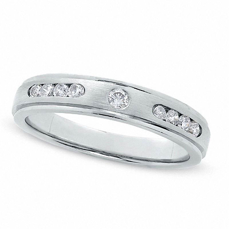 Ladies' 0.25 CT. T.W. Natural Diamond Wedding Band in Solid 14K White Gold