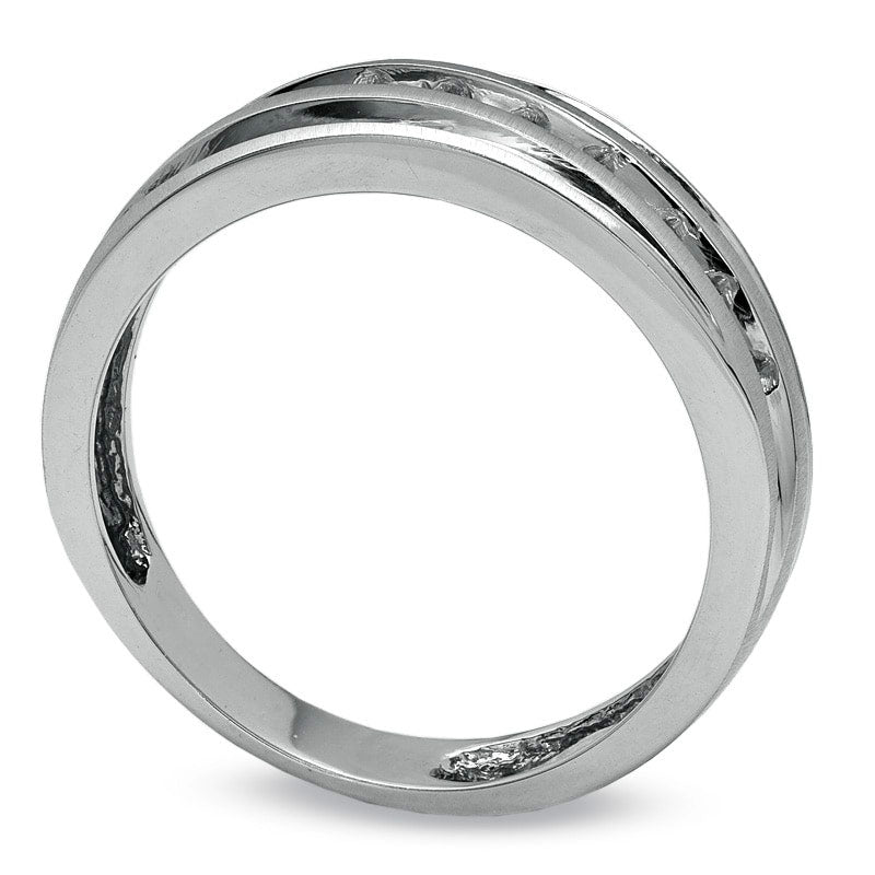 Ladies' 0.13 CT. T.W. Natural Diamond Wedding Band in Solid 14K White Gold