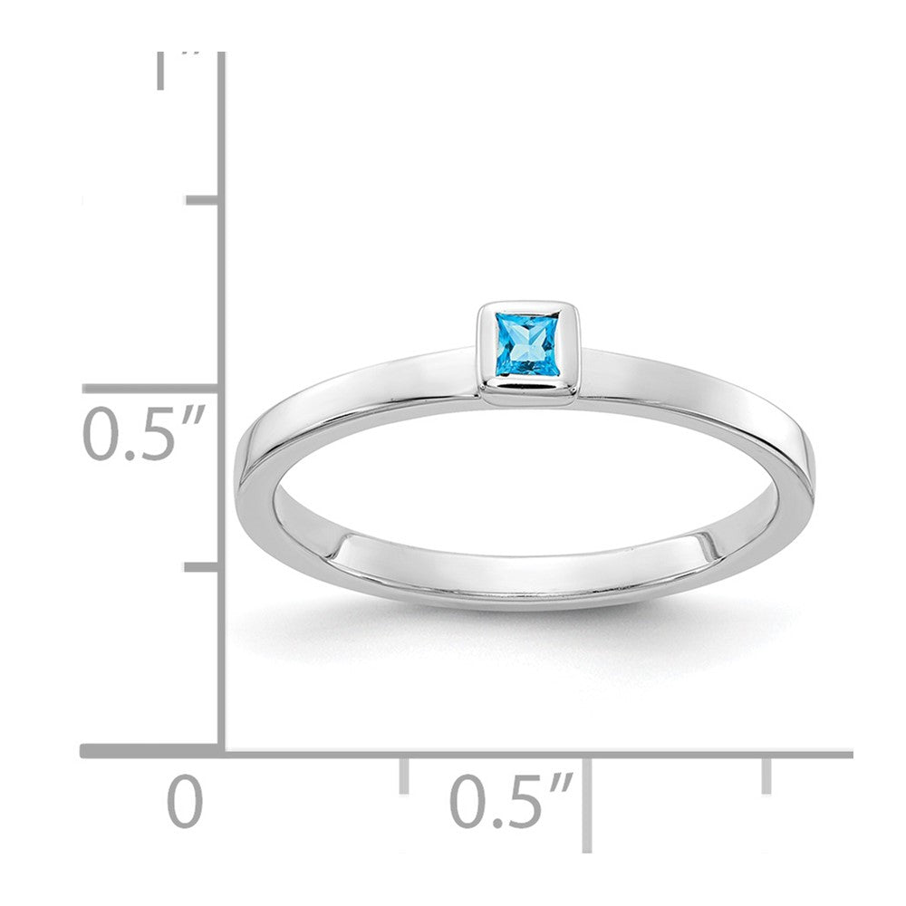 14k White Gold Blue Topaz Ring