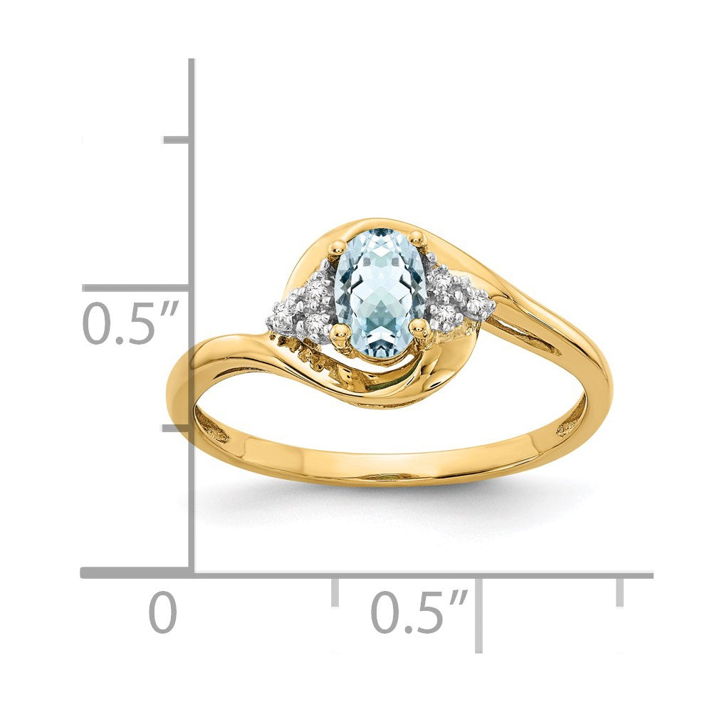 14K Yellow Gold Aquamarine and Real Diamond Ring