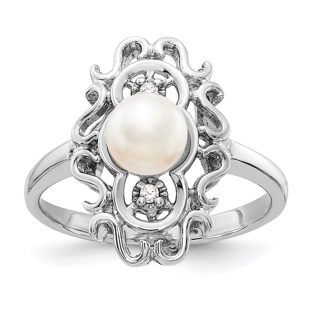 14k White Gold 5.5mm FW Cultured Pearl A Real Diamond ring