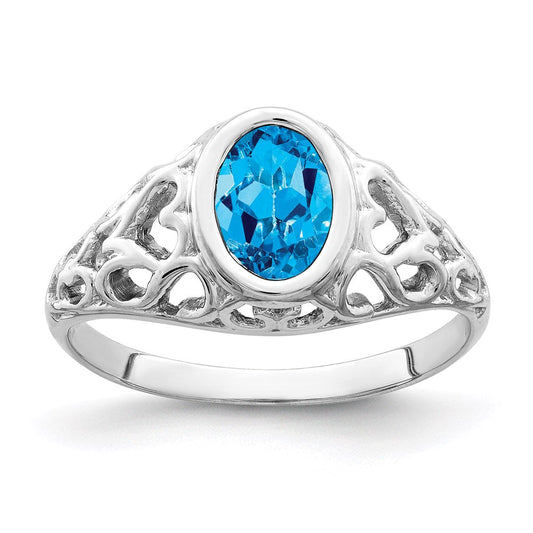 14k White Gold 7x5mm Oval Blue Topaz ring