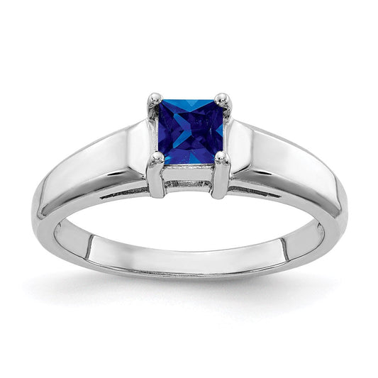 14k White Gold 4mm Princess Cut Sapphire ring