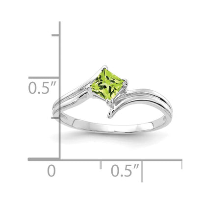 14k White Gold 4mm Princess Cut Peridot ring